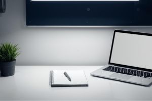 シンプルで整理されたデスク環境のイメージ